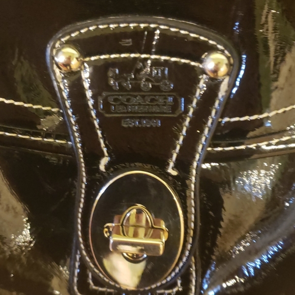 Black shiny coach bag - Picture 3 of 7